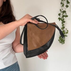 Vintage bag strap bag leather? Assimetric